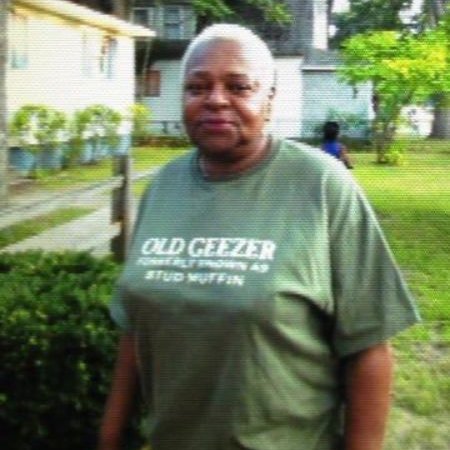 Anna-Lawson-thegem-gallery-metro