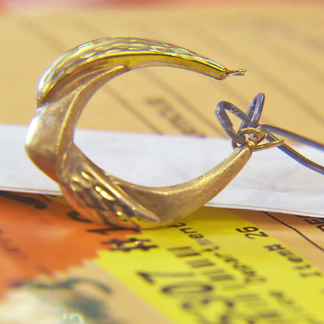 Samiras-gold-earring